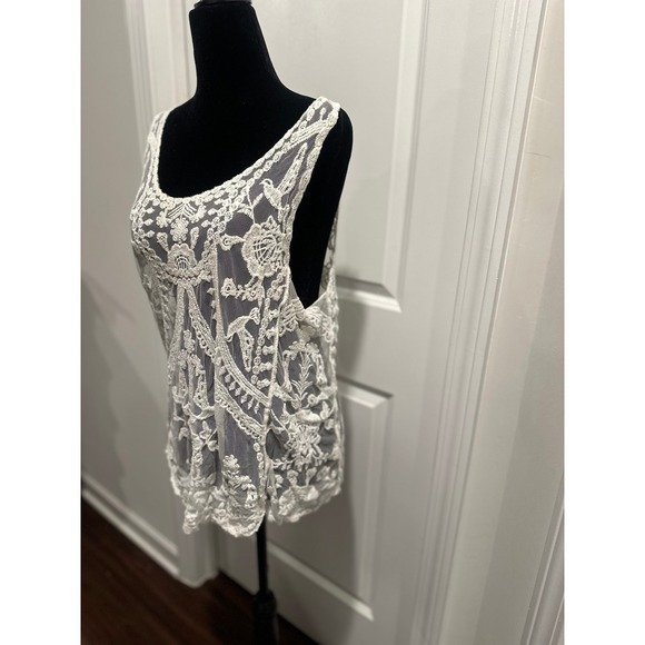 Bohemian White Lace Crochet Heart Overlay Tank Tunic Top - Picture 2 of 4